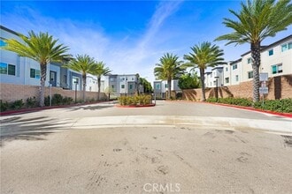 Building Photo - 14033 Zirconia Ln