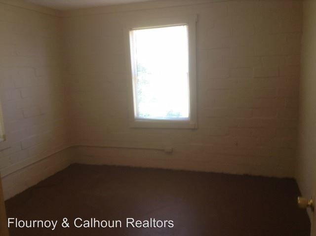 Building Photo - 1809 Nina St
