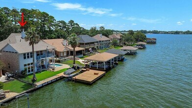 Building Photo - 12374 Lake Vista Dr