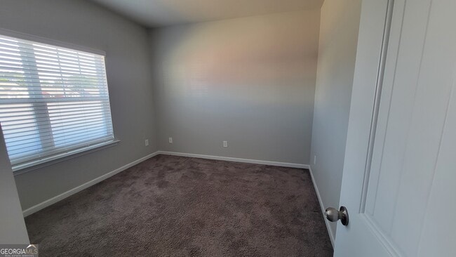 Foto del edificio - 1 Berryrun Dr