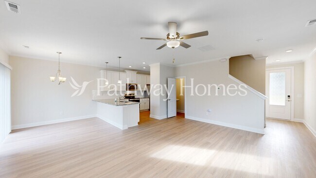 Foto del edificio - 108 S Sina St