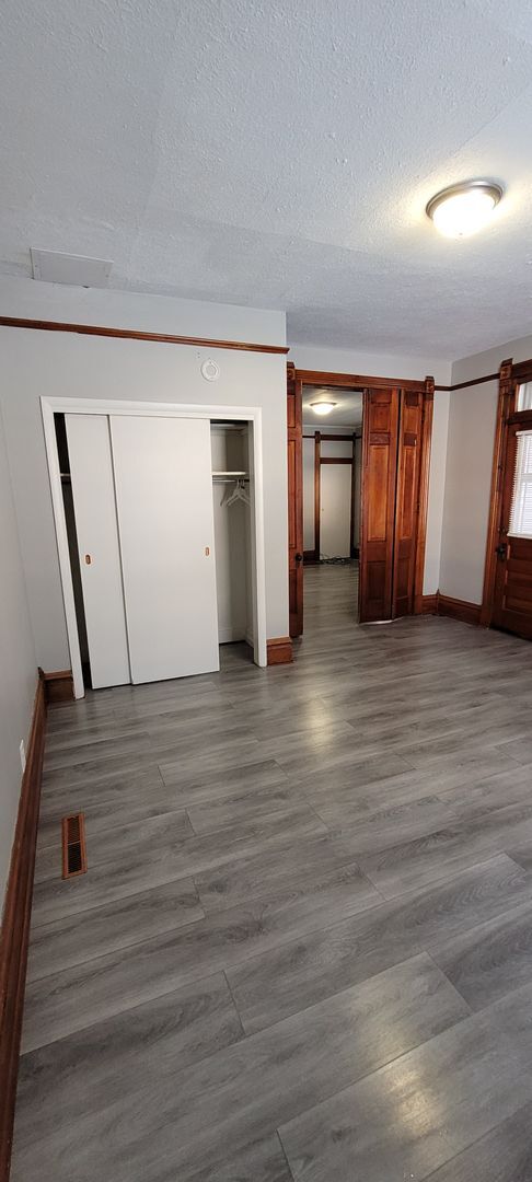 Foto del edificio - 1018 N 8th St