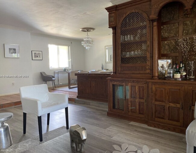 Building Photo - 3 br, 2 bath House - 8100 SW 142nd Ter