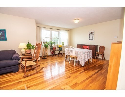 Building Photo - 65 Palmer St