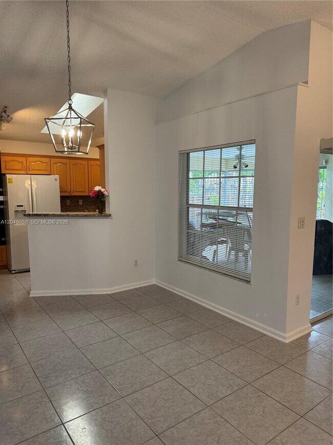 Foto del edificio - 1340 SW 122nd Way