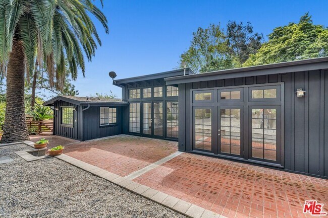 Building Photo - 7721 Firenze Ave