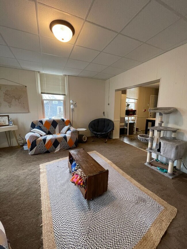 Foto del edificio - 2 Bedroom Apartment Near UW-La Crosse and ...