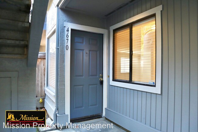 Building Photo - 2 br, 2 bath House - 4670 Devonshire Cmn