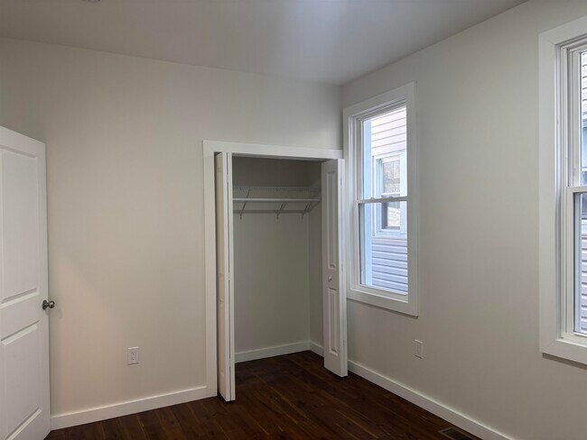 Foto del edificio - 9124 Columbia Ave