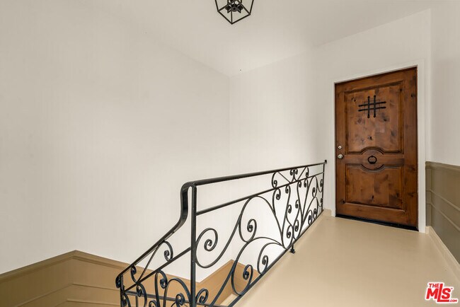 Foto del edificio - 1117 S Wooster St