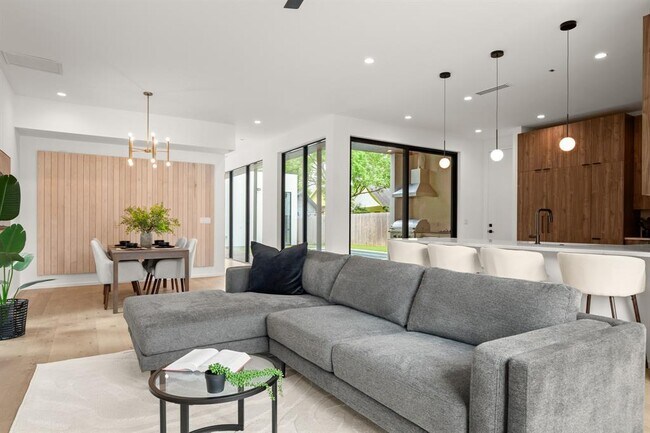 Foto del edificio - 1805 Collier St