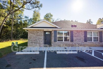 Building Photo - 6283 Holland Rd