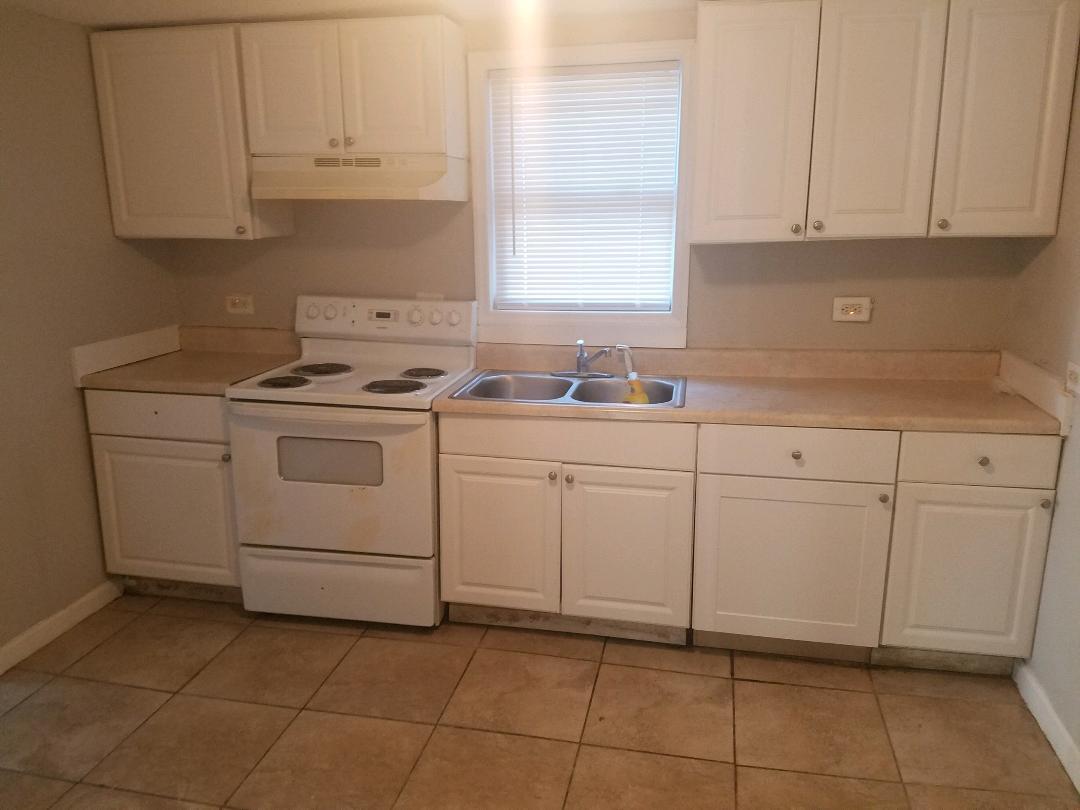 Foto principal - 819 E Bolton St