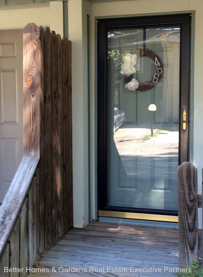 Building Photo - 2 br, 2 bath House - 456 Forest Hills Dr
