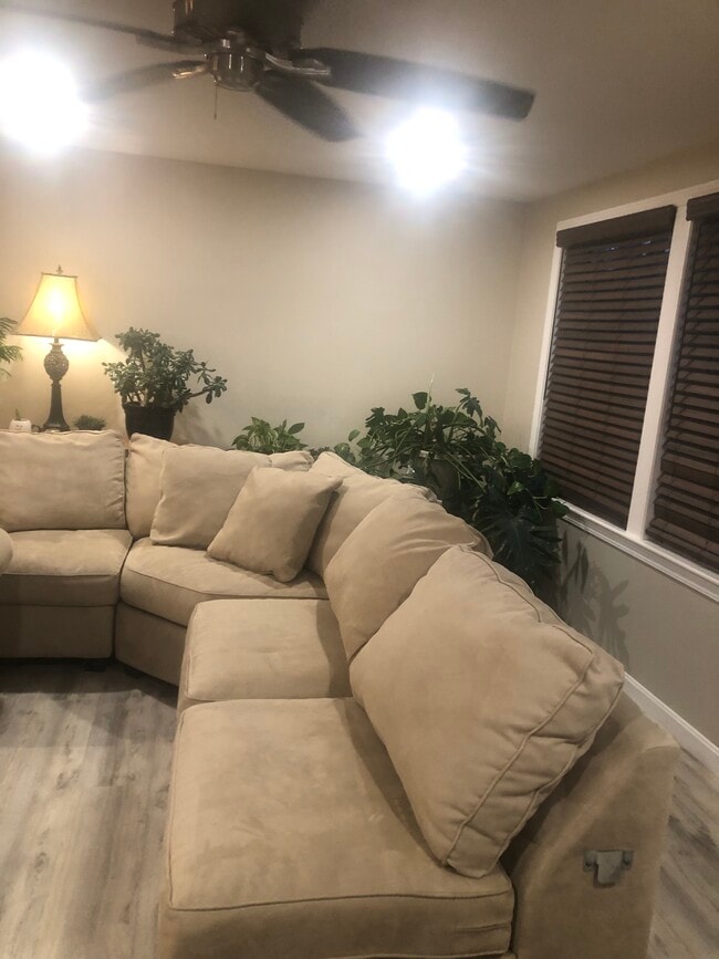 Foto del edificio - 57 Batchelder Rd