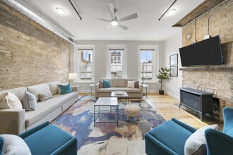 Building Photo - 122 W Elder St