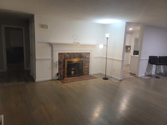 Foto del edificio - 87 Capn Jacs Rd