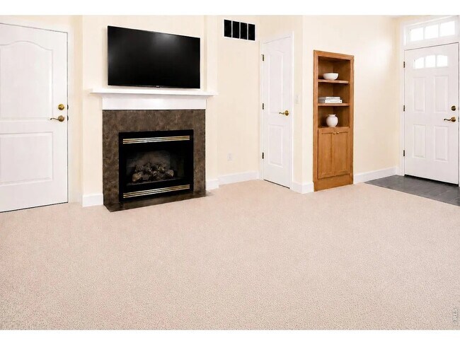 Foto del edificio - 4101 Crittenton Ln