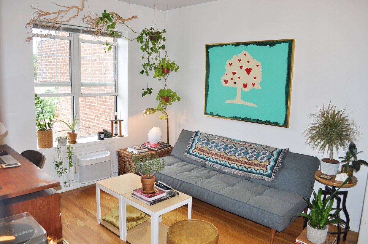 Primary Photo - 1710 Newkirk Ave