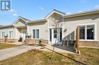 Building Photo - 760 Woodhill Dr