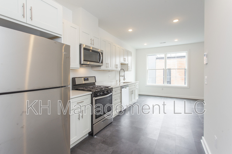 Foto principal - 1154 S Sydenham St