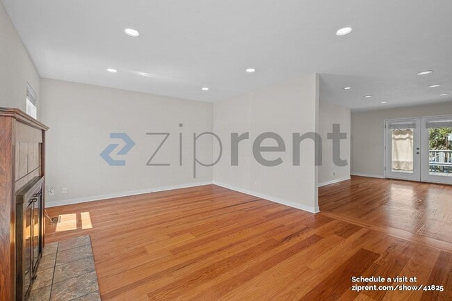 Building Photo - 24139 Zorro Ct