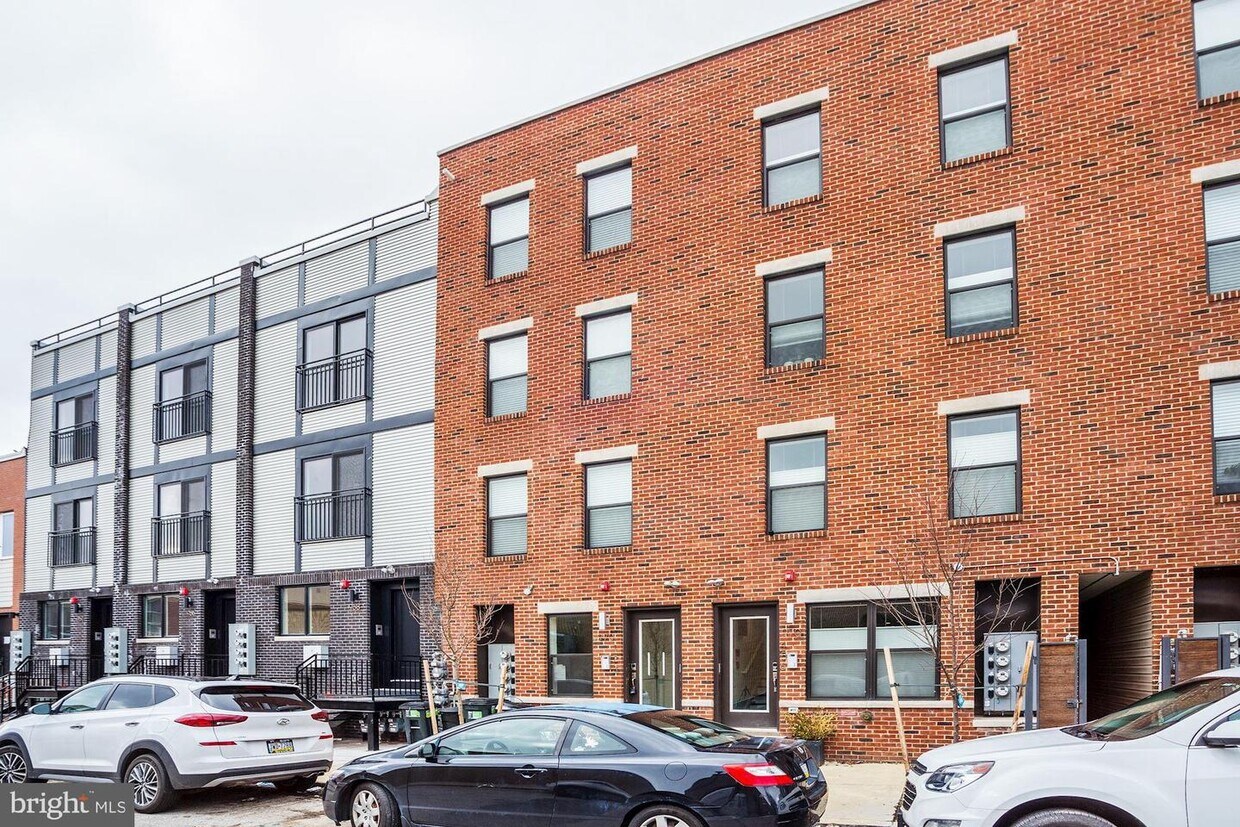 Foto principal - 970 N Marshall St