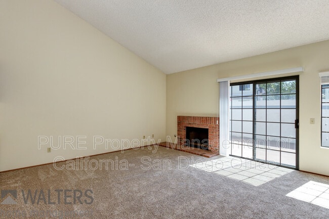 Building Photo - 1567 Apache Dr