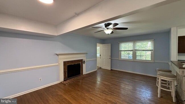 Building Photo - 4015 Duke Of Gloucester St