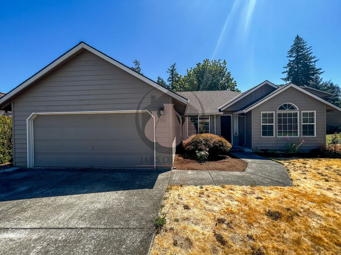 Primary Photo - Single Level Home in Canby - Available Now