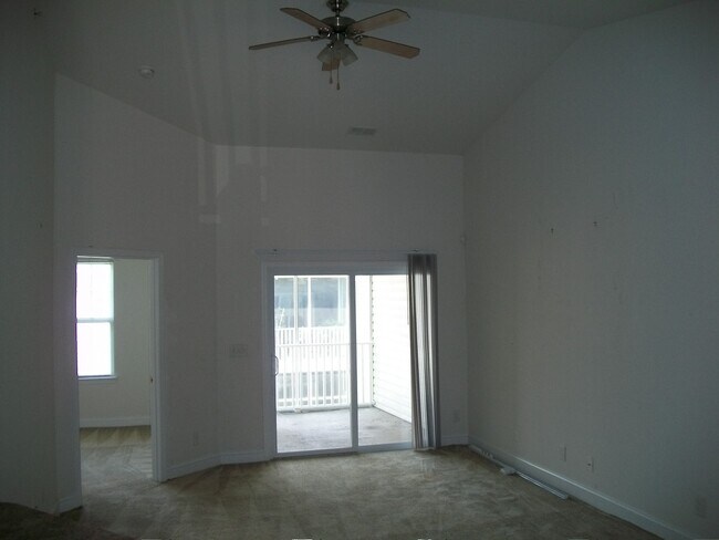 Foto del edificio - 3 Bed / 2 Bath Condo for Rent at Preserve at St. James