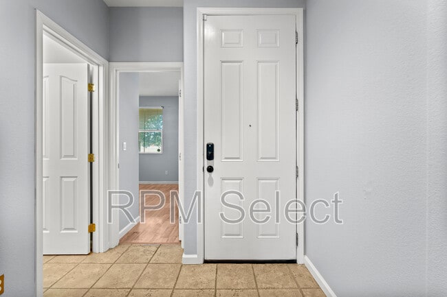 Building Photo - 5183 Bissett Way