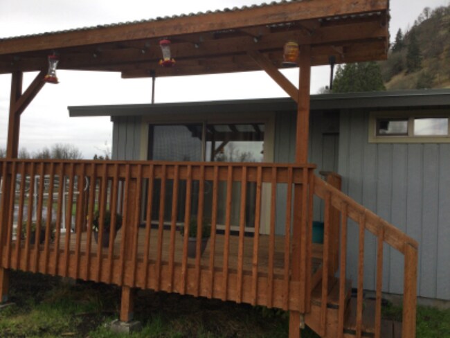 Building Photo - 33132 Coleman Rd
