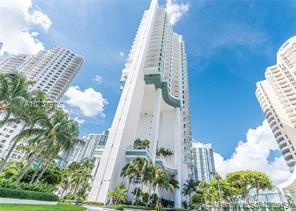 Primary Photo - 900 Brickell Key Blvd