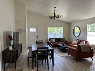 8230 E Snowy Pass Cir