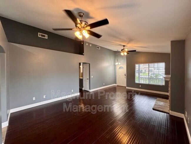 Foto del edificio - 30594 Glaspell Ct