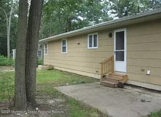 Building Photo - 2259 Emerald Park Dr