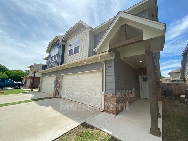 Foto del edificio - 2124 Camino Del Plaza Ln