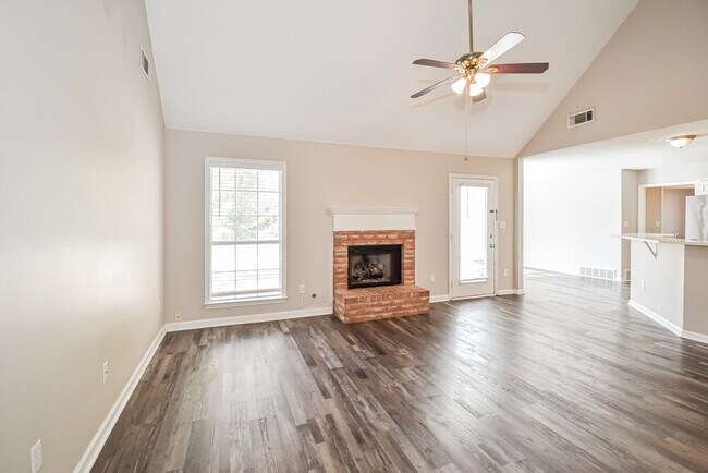 Building Photo - 3721 College Bluff