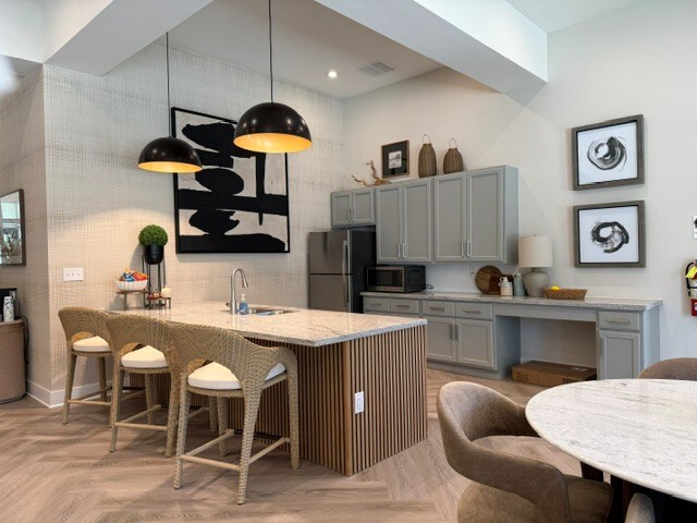 Clubhouse Kitchen - Silver Station Apartment Homes
