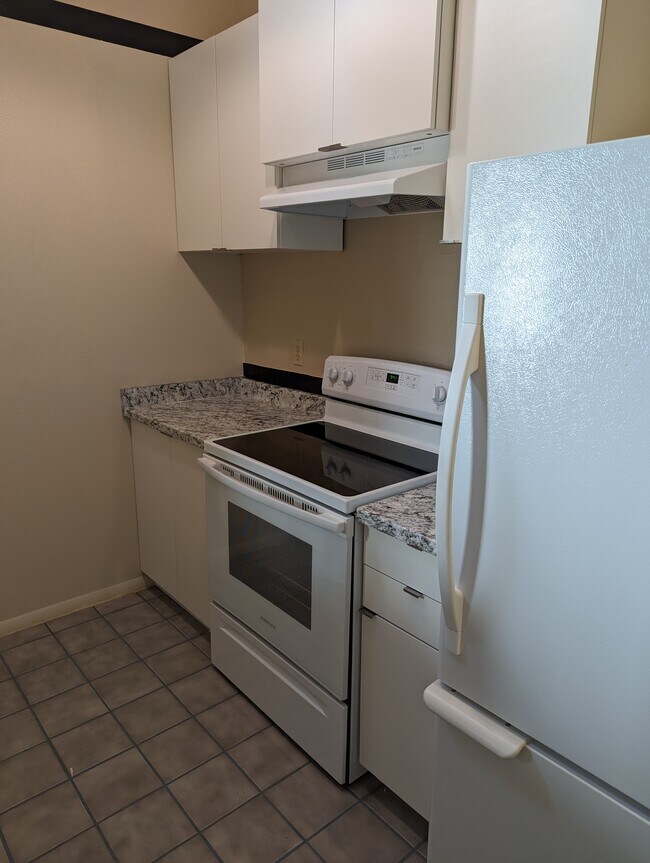 Foto del edificio - 7668 E 22nd St