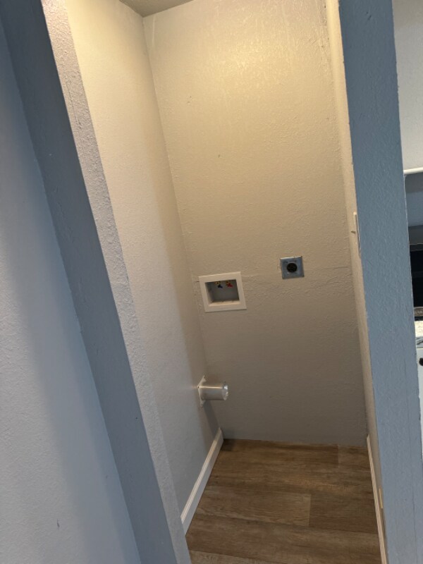 Building Photo - 205 13th