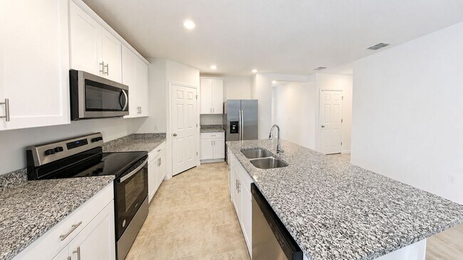 Foto del edificio - 2404 White Tail St