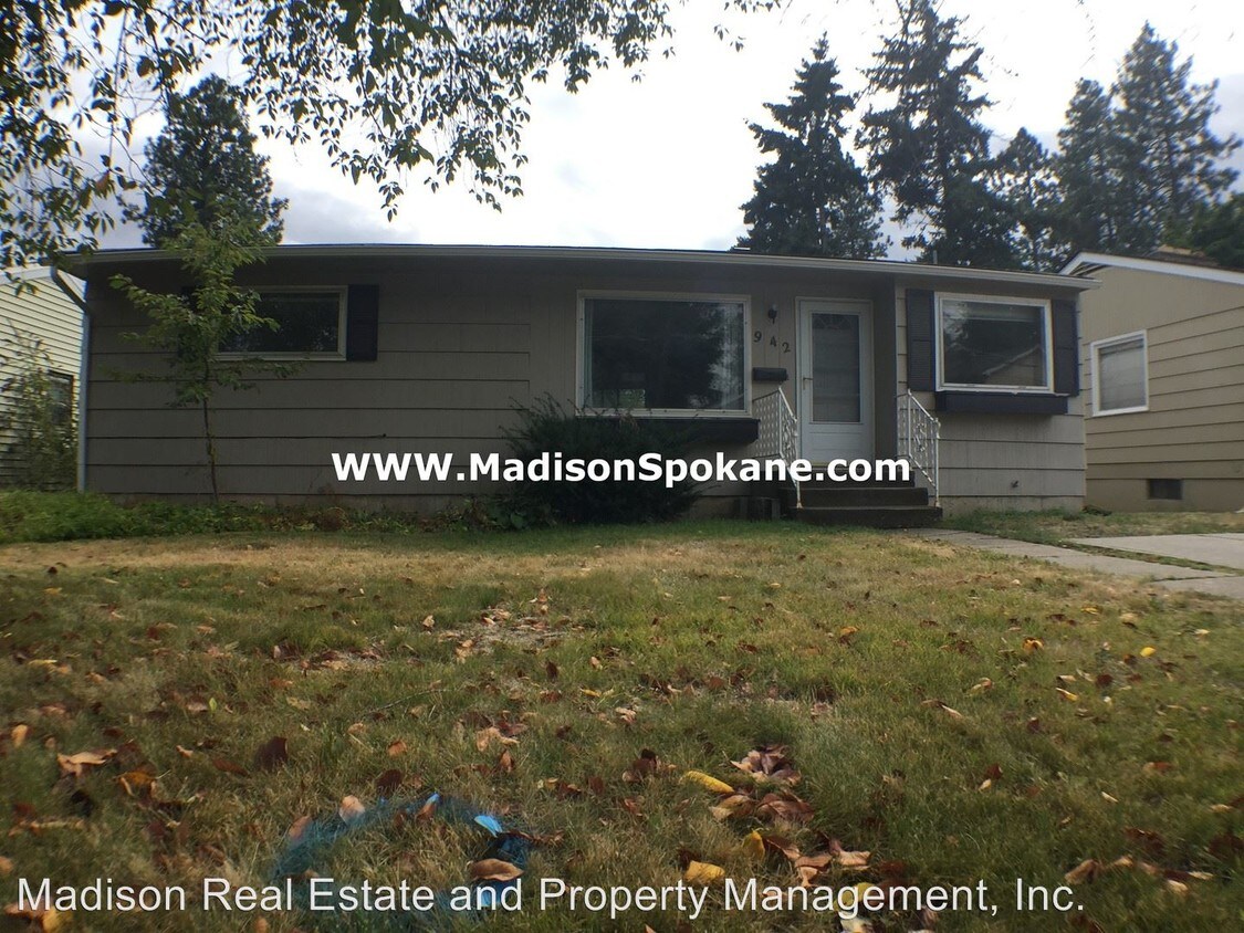 Primary Photo - 4 br, 2 bath House - 942 E. 37th Ave.