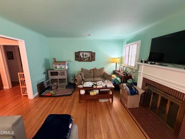 Foto del edificio - 4943 Collis Ave