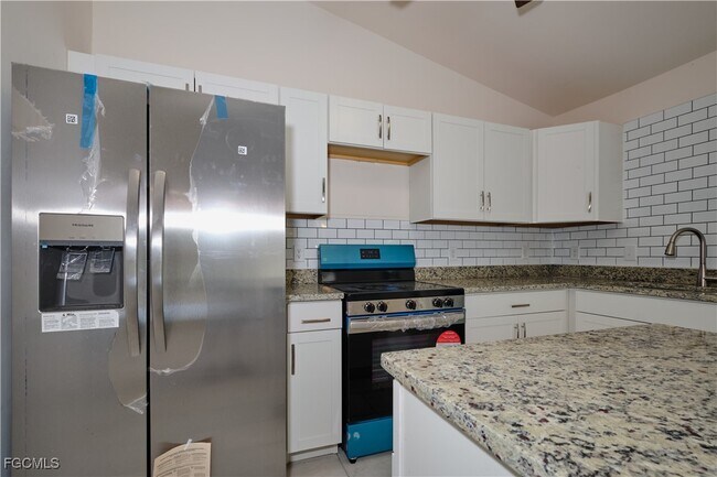Foto del edificio - 402 SE 1st Terrace