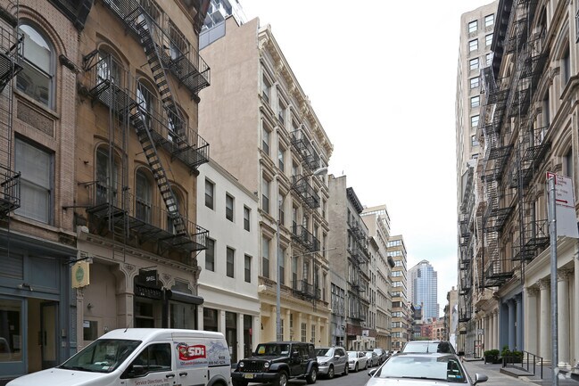 Foto del edificio - 83 Franklin St