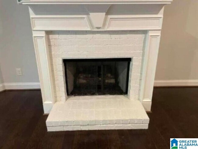 Building Photo - 4207 Lennox Dr