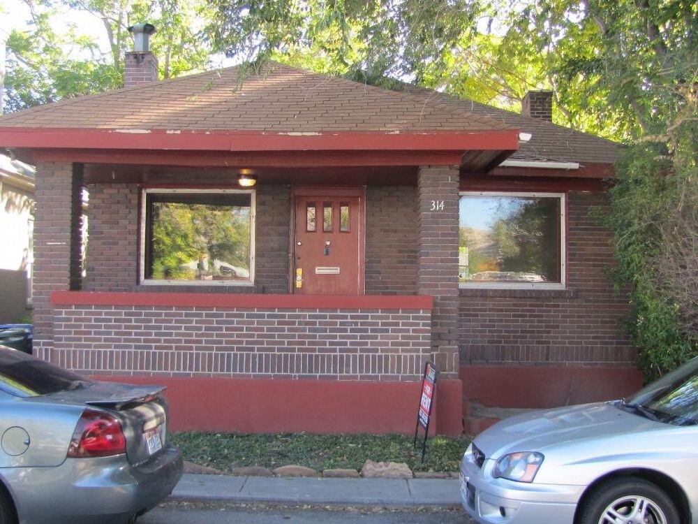 Primary Photo - 314 E Stanton Ave