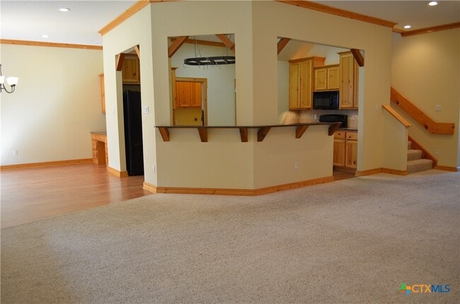 Building Photo - 1804 Iron Jacket Trail